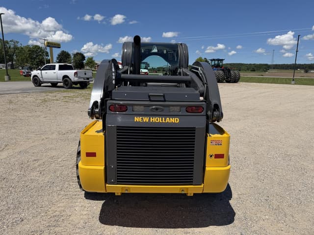 Image of New Holland L328 equipment image 3