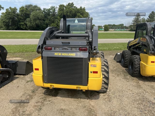 Image of New Holland L328 equipment image 2