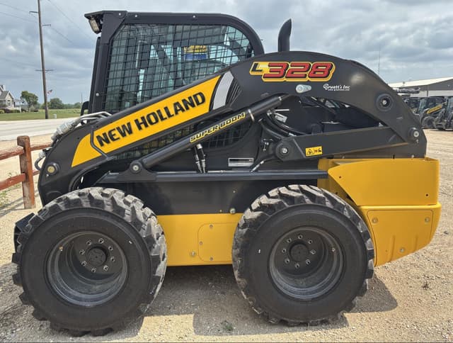 Image of New Holland L328 equipment image 1