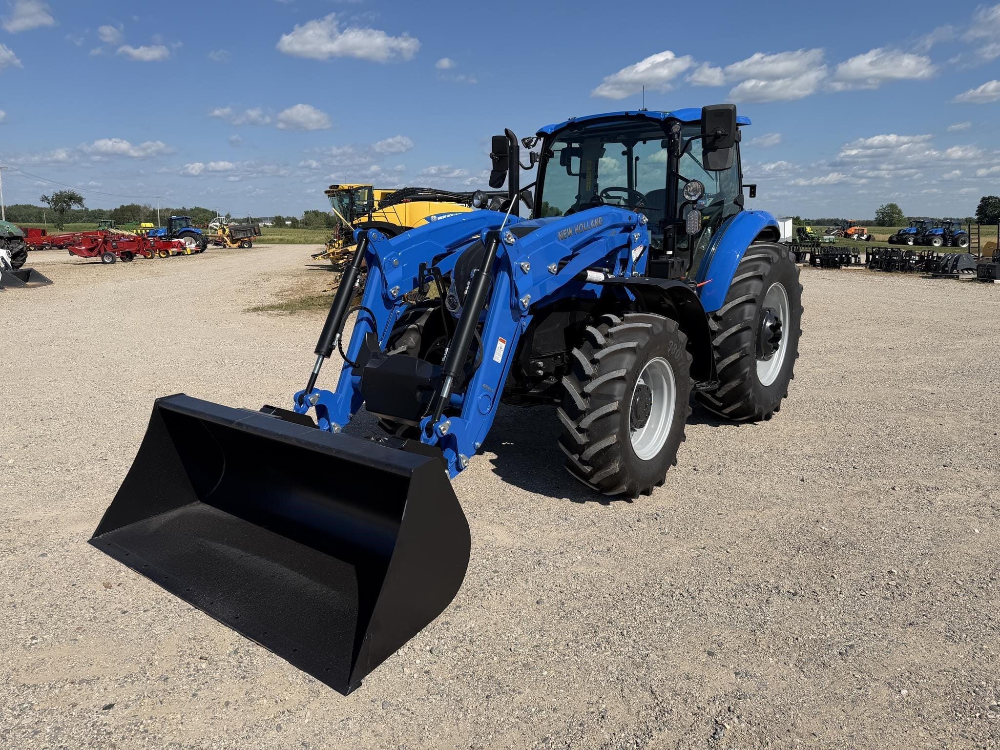 2026 New Holland PowerStar 110 Equipment Image0