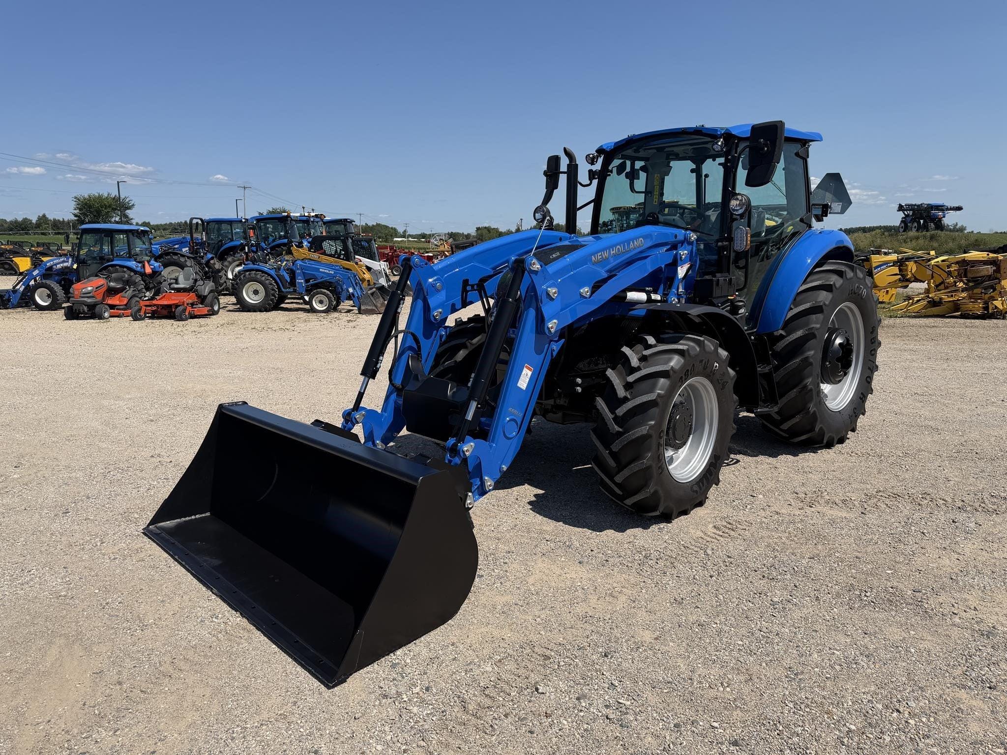 2026 New Holland PowerStar 120 Equipment Image0