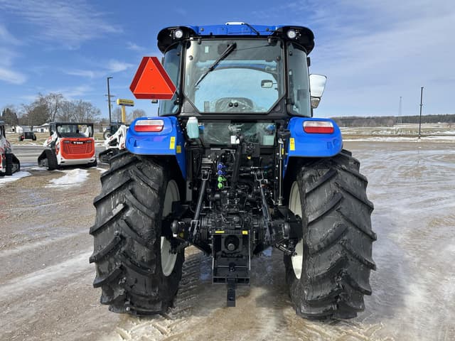 Image of New Holland PowerStar 120 equipment image 3