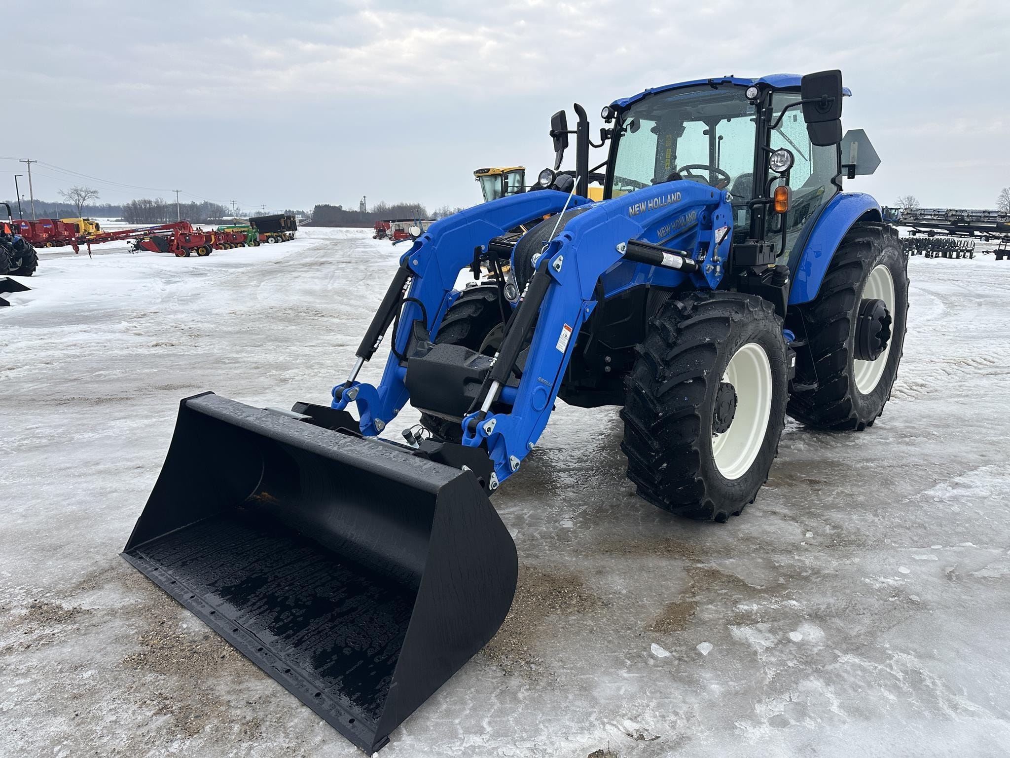 2026 New Holland PowerStar 120 Equipment Image0