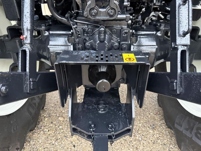 Image of New Holland PowerStar 75 equipment image 4