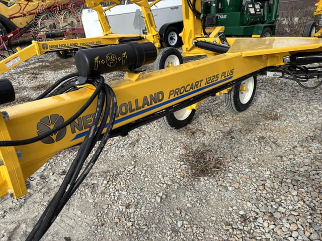 Image of New Holland ProCart 1225 Plus equipment image 1