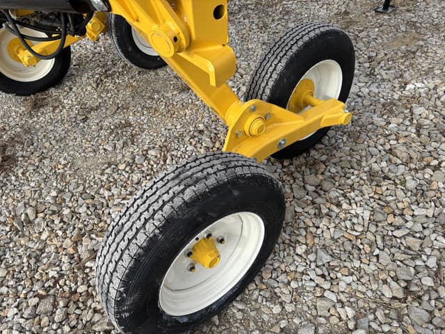 Image of New Holland ProCart 1225 Plus equipment image 4