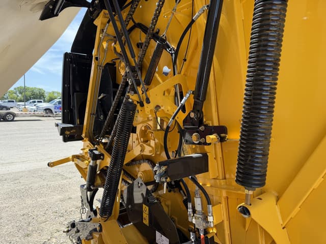 Image of New Holland RB451 Silage equipment image 2