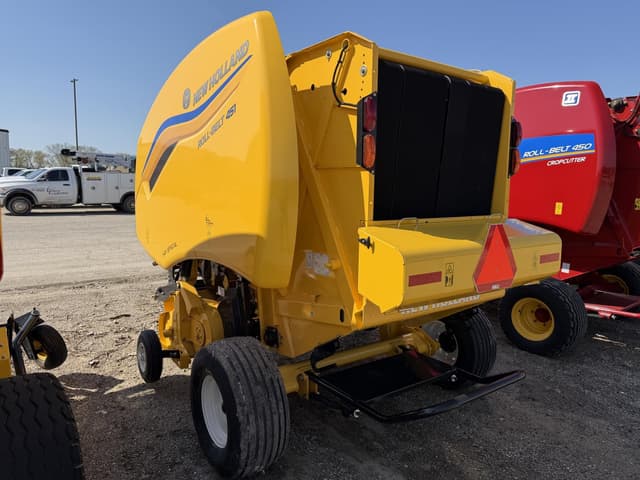 Image of New Holland RB451 Hay Special equipment image 2