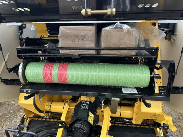 Image of New Holland RB451 Hay Special equipment image 3