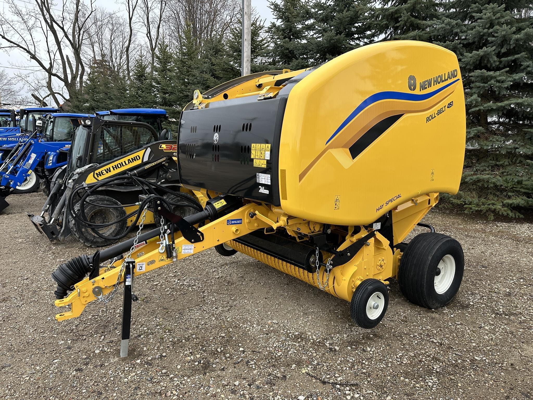 2026 New Holland RB451 Hay Special Equipment Image0