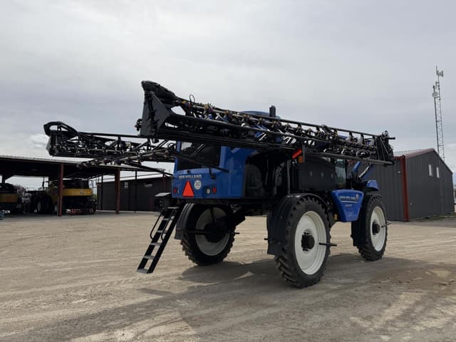 Image of New Holland SP310F equipment image 4