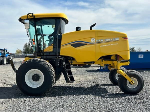 Image of New Holland Speedrower 260 Image 1