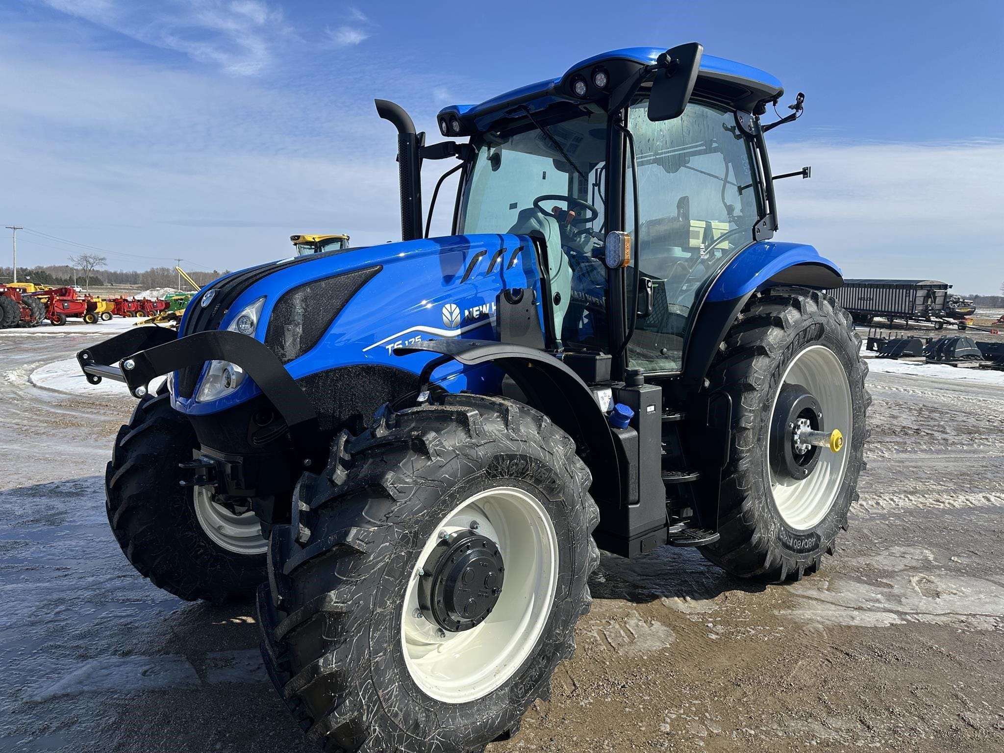 2026 New Holland T6.175 Equipment Image0