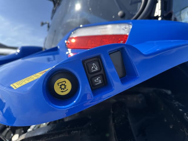 Image of New Holland T6.175 equipment image 4