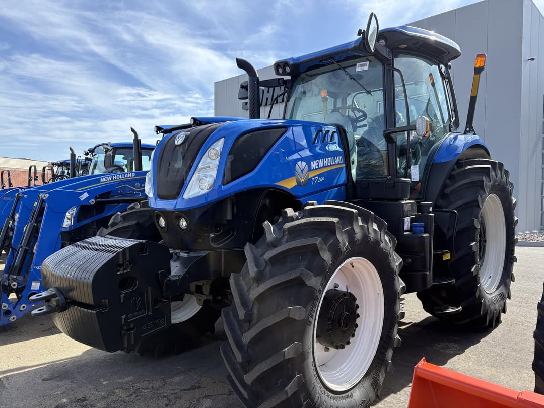 Image of New Holland T7.260 Primary image