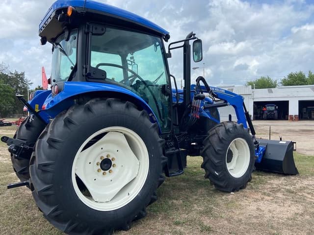 Image of New Holland Workmaster 120 equipment image 4
