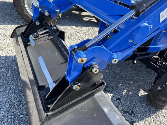 Image of New Holland Workmaster 25 equipment image 1