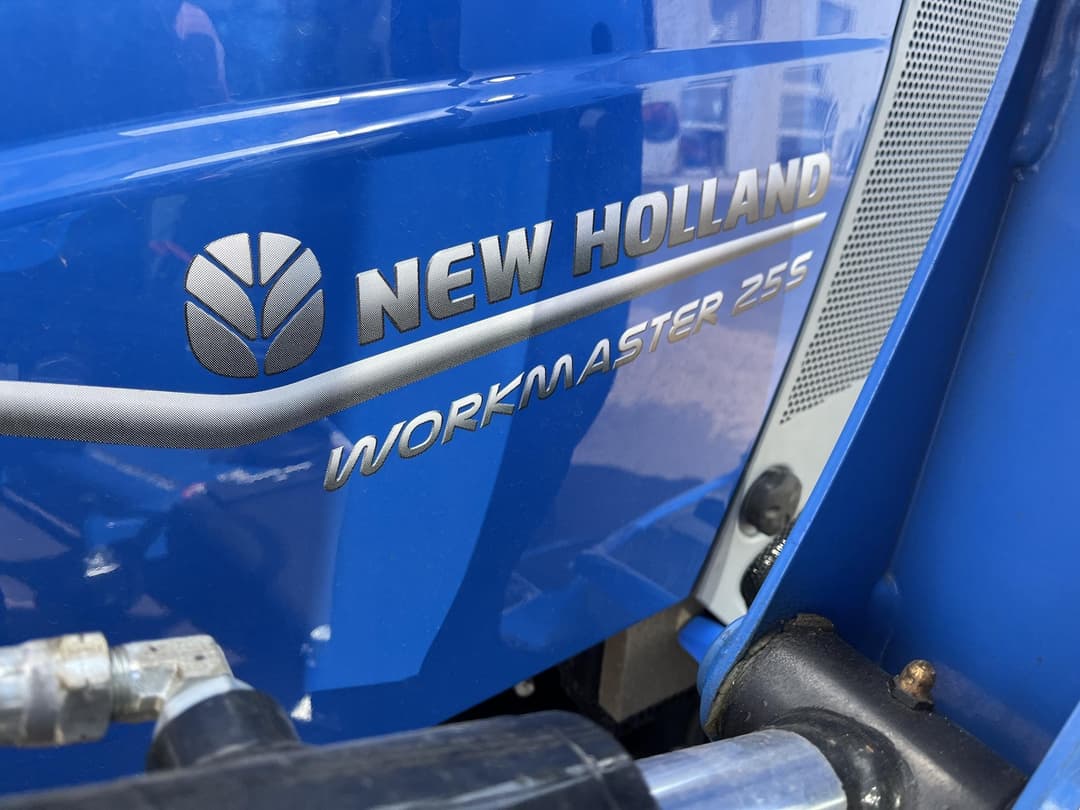 Image of New Holland Workmaster 25S Image 1