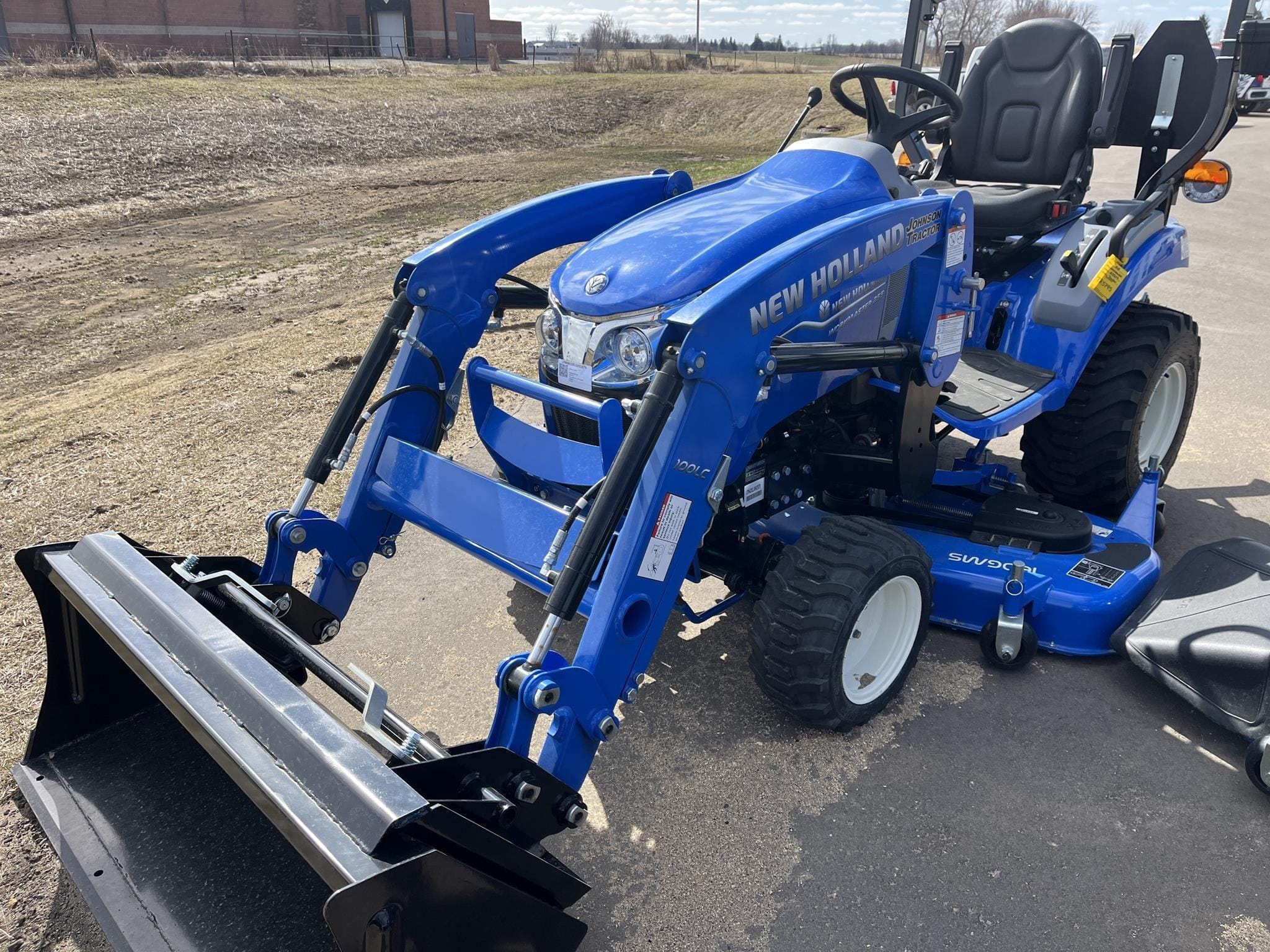 2026 New Holland Workmaster 25S Equipment Image0