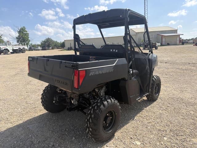 Image of Polaris Ranger 500 equipment image 3