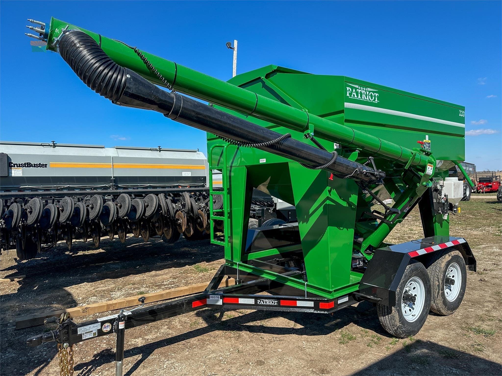 2026 Patriot 220 Equipment Image0