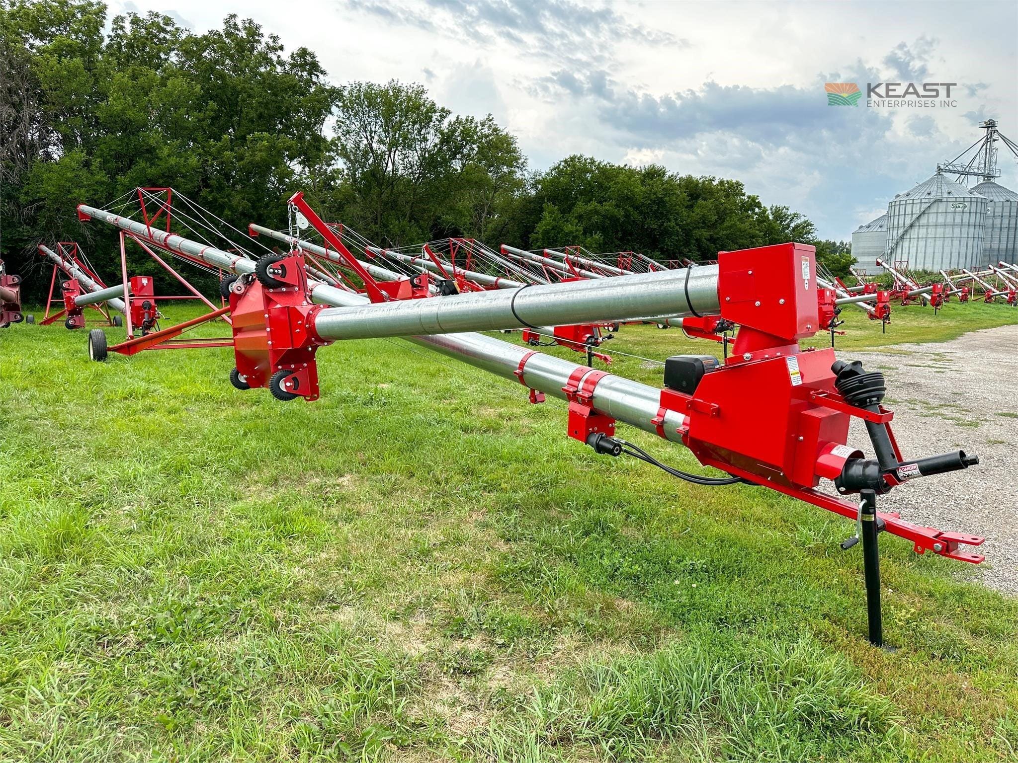 2026 Peck 10-81 Equipment Image0