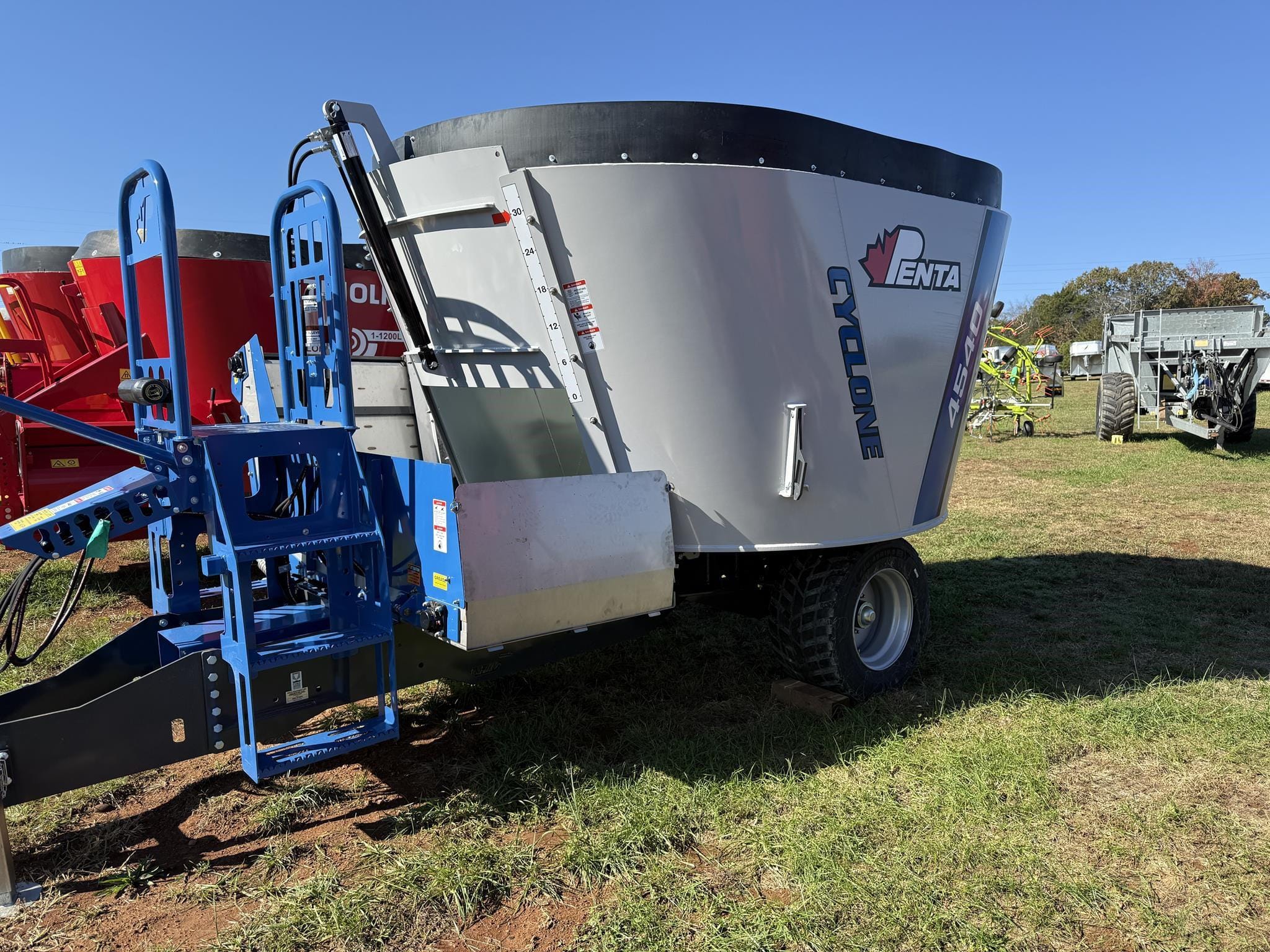 2026 Penta 4540 Equipment Image0