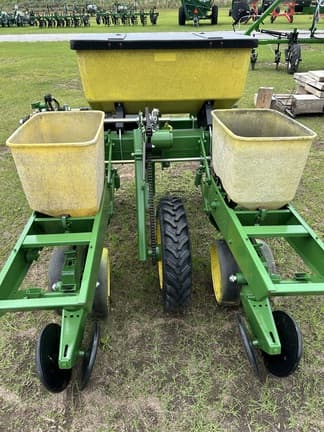 Image of Pequea 260 equipment image 2