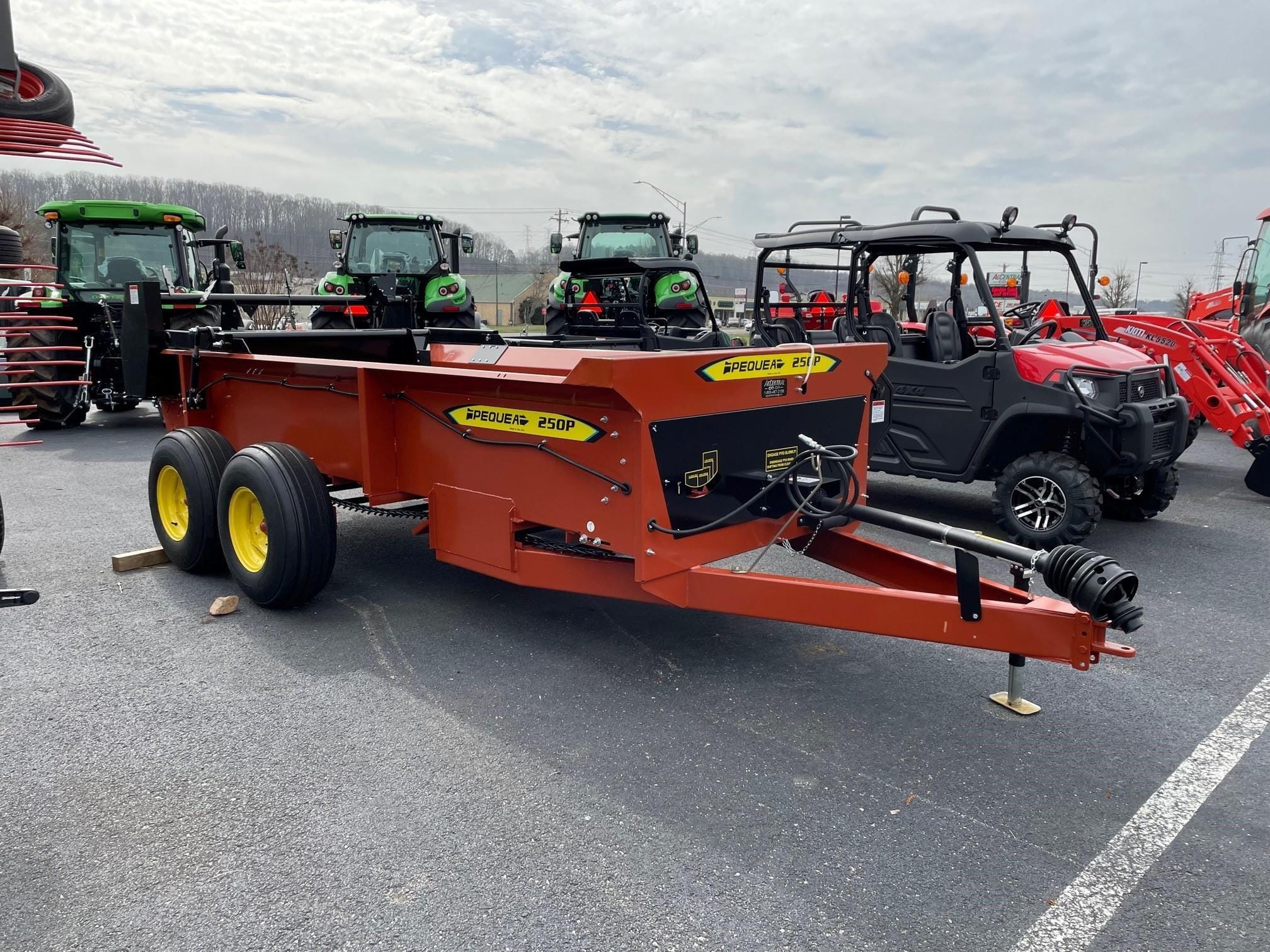 2026 Pequea 250P Equipment Image0