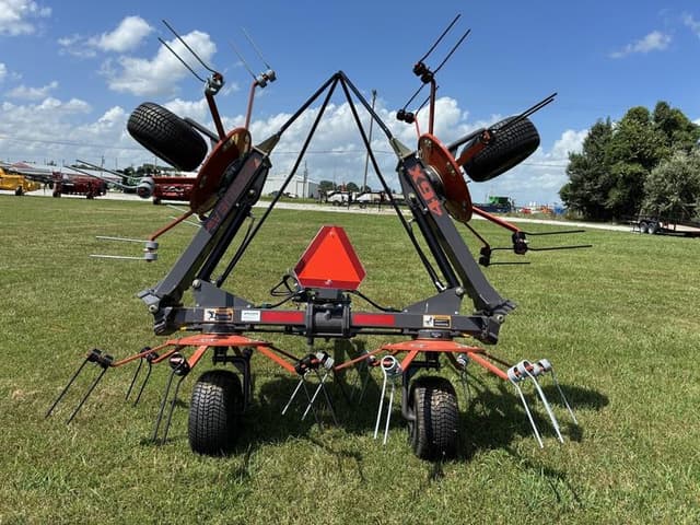 Image of Pequea HT46X equipment image 4
