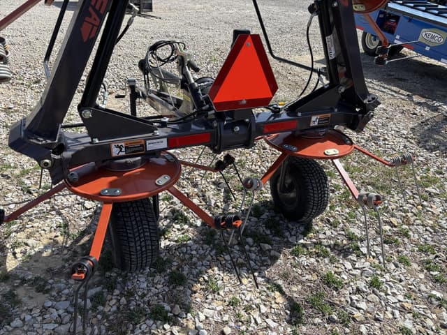 Image of Pequea HT46X equipment image 4