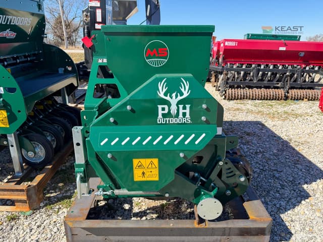 Image of PH Outdoors M5 equipment image 2