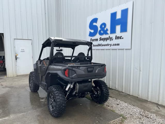 Image of Polaris General 1000 XP Premium equipment image 4