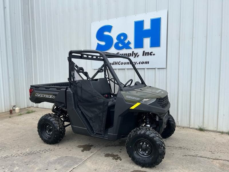2026 Polaris Ranger 1000 Equipment Image0