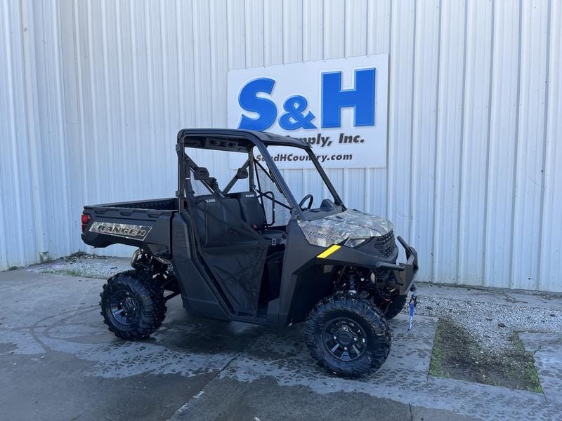 2026 Polaris Ranger 1000 Premium Equipment Image0