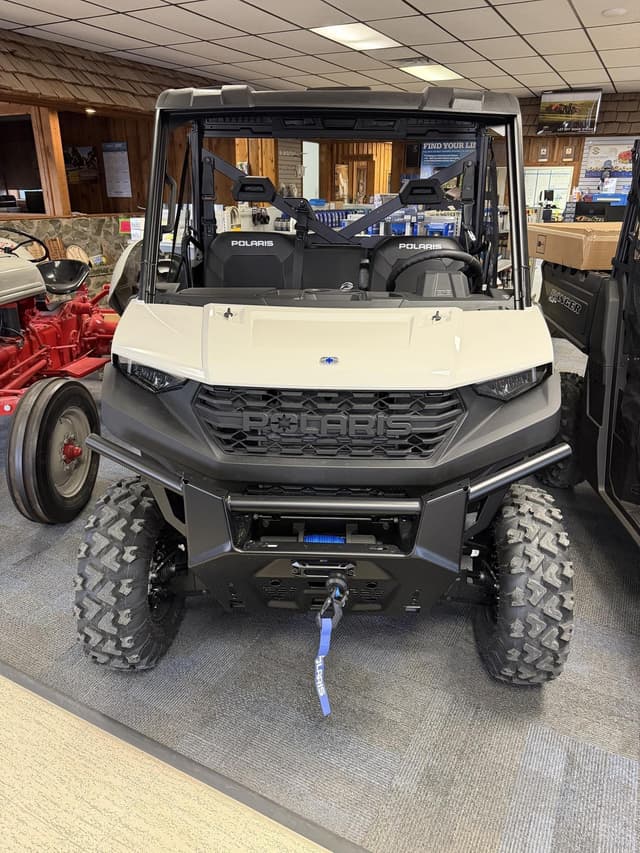 Image of Polaris Ranger 1000 Premium equipment image 1