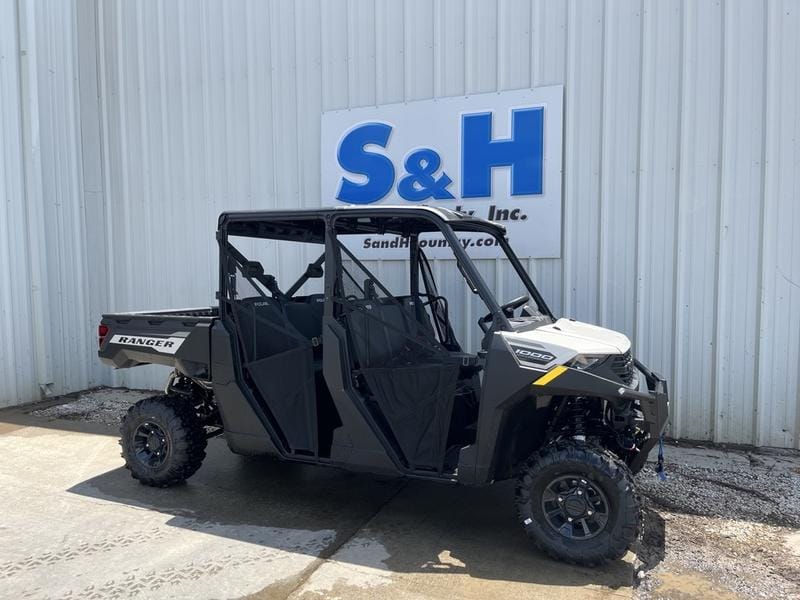 2026 Polaris Ranger 1000 Crew Premium Equipment Image0