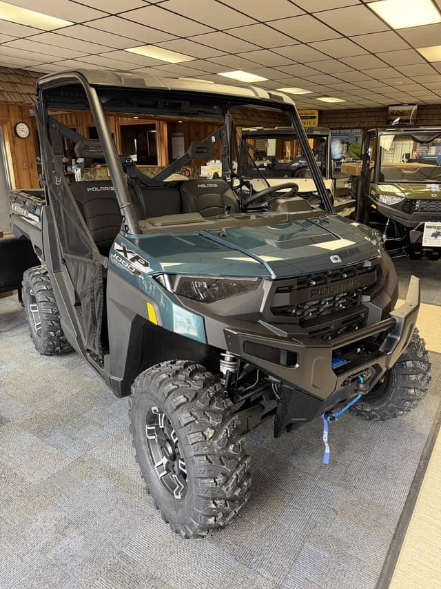 Image of Polaris Ranger XP 1000 Premium equipment image 1
