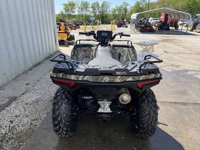 Image of Polaris Sportsman 570 EPS equipment image 3
