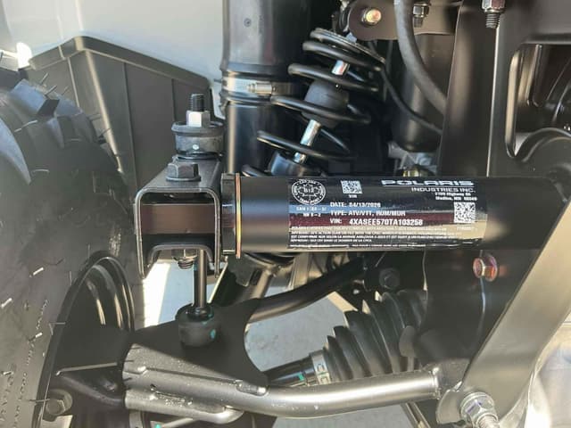 Image of Polaris Sportsman 570 EPS equipment image 1
