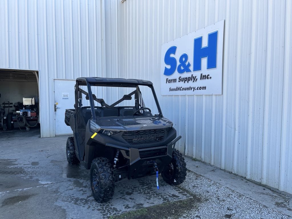2026 Polaris Ranger 1000 Premium Equipment Image0