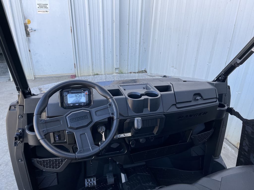 2026 Polaris Ranger 1000 Premium Equipment Image0