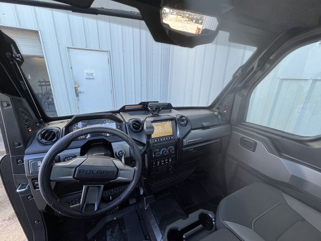 2026 Polaris Ranger XD 1500 NorthStar Ultimate Equipment Image0