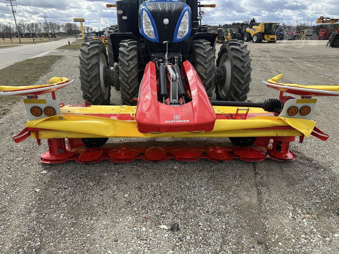 Image of Pottinger Novacat 351 Alpha Motion Primary image
