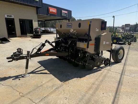 Image of Remlinger 2300 equipment image 1