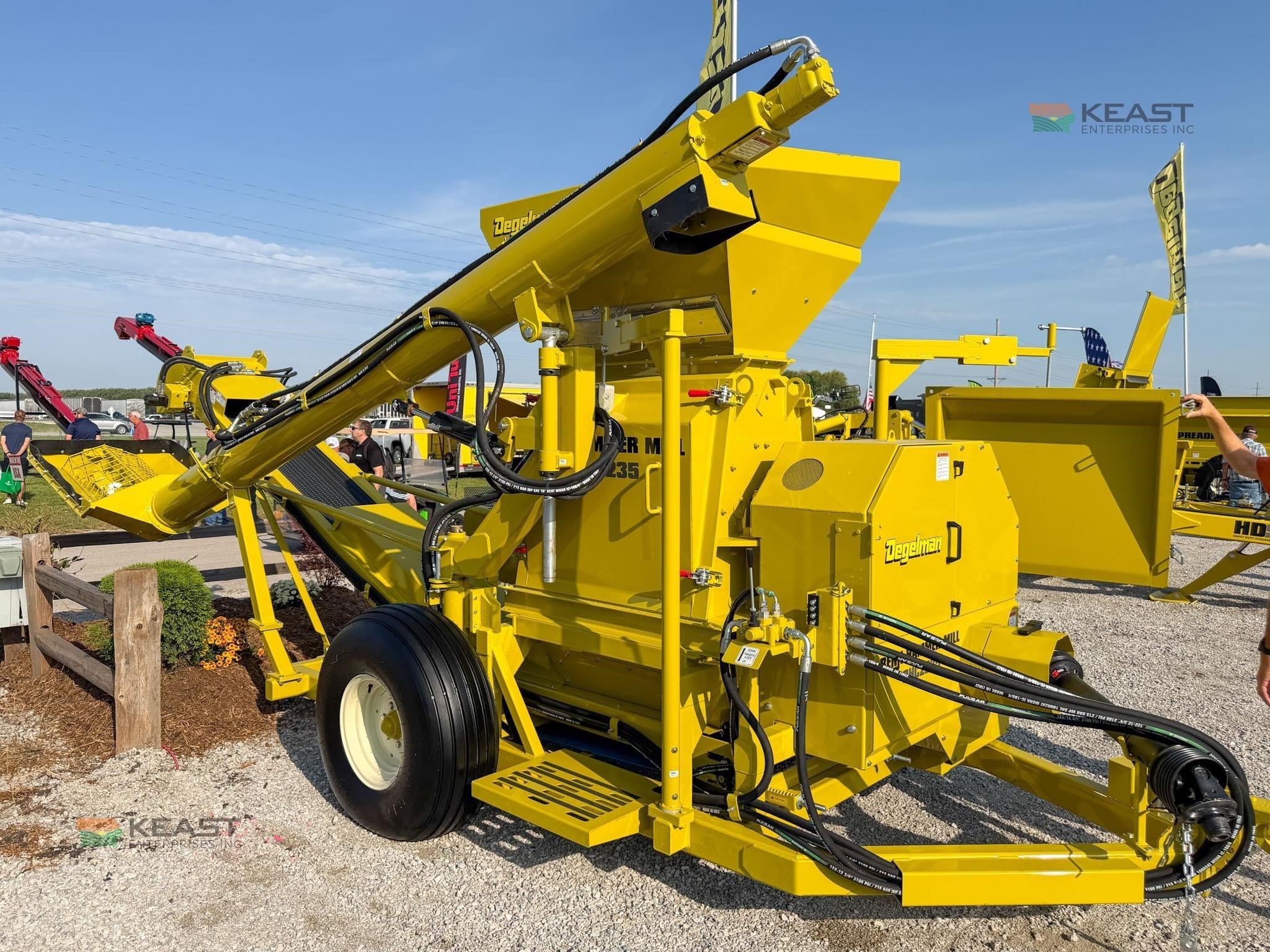 2026 Renn RHC2248 Equipment Image0