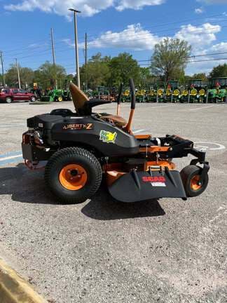 Image of Scag Liberty-Z equipment image 2