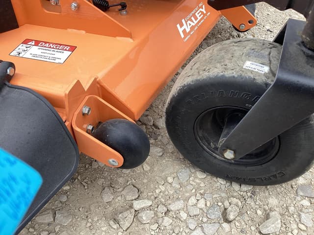 Image of Scag SCZII-61V-38CV-EFI equipment image 4