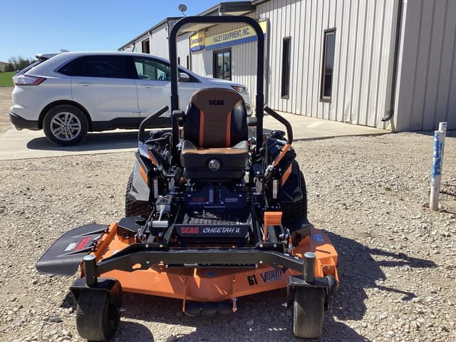 Image of Scag SCZII-61V-38CV-EFI equipment image 2