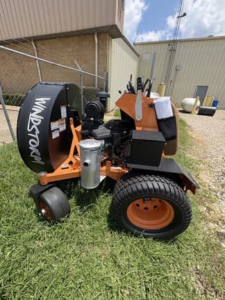 Image of Scag Windstorm equipment image 3